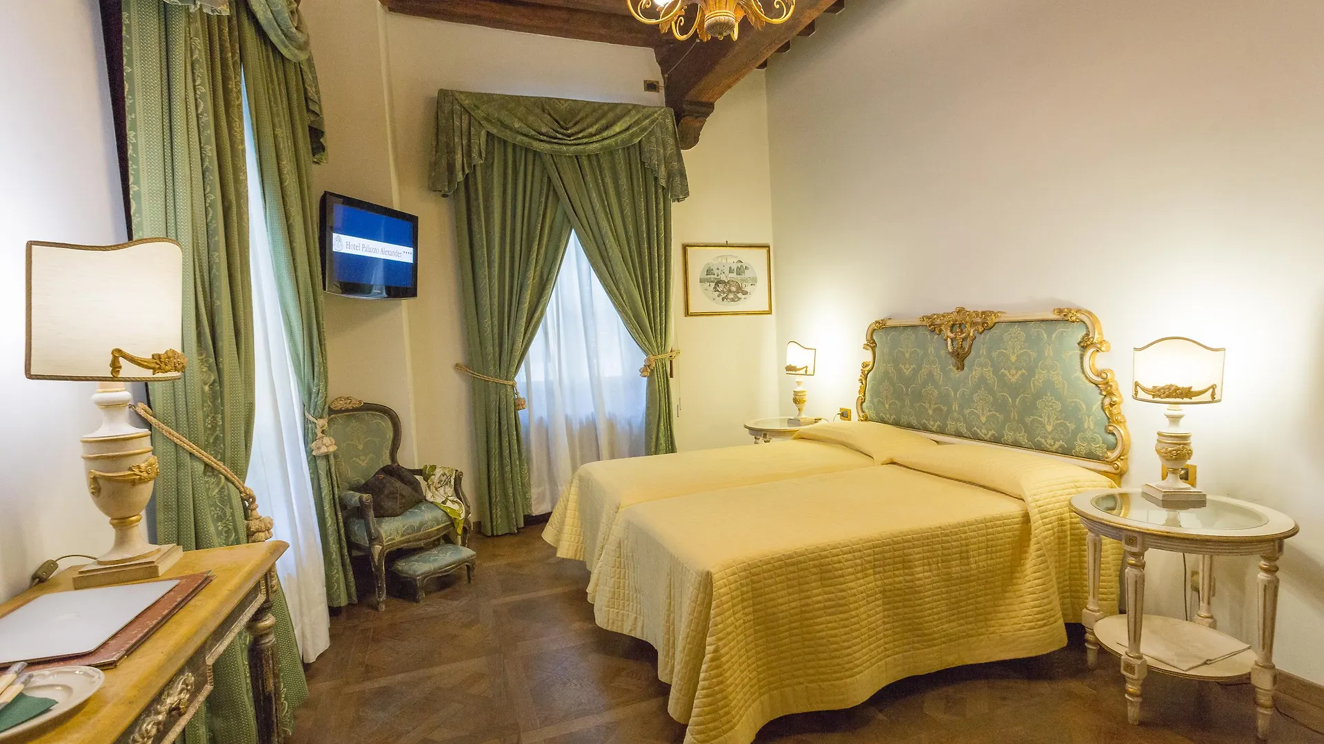 Hotel Palazzo Alexander Lucca