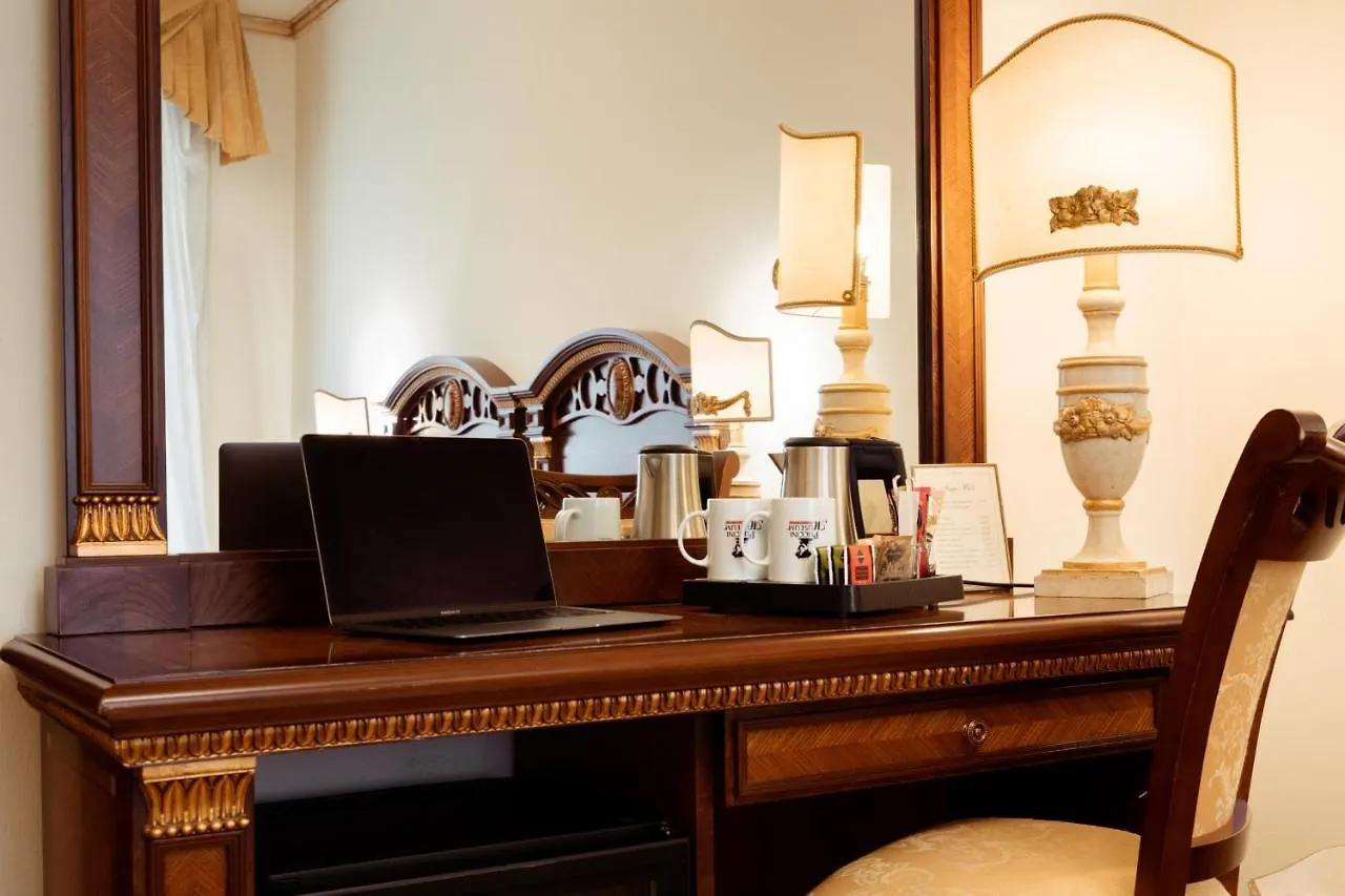 ****  Hotel Palazzo Alexander Lucca Italien