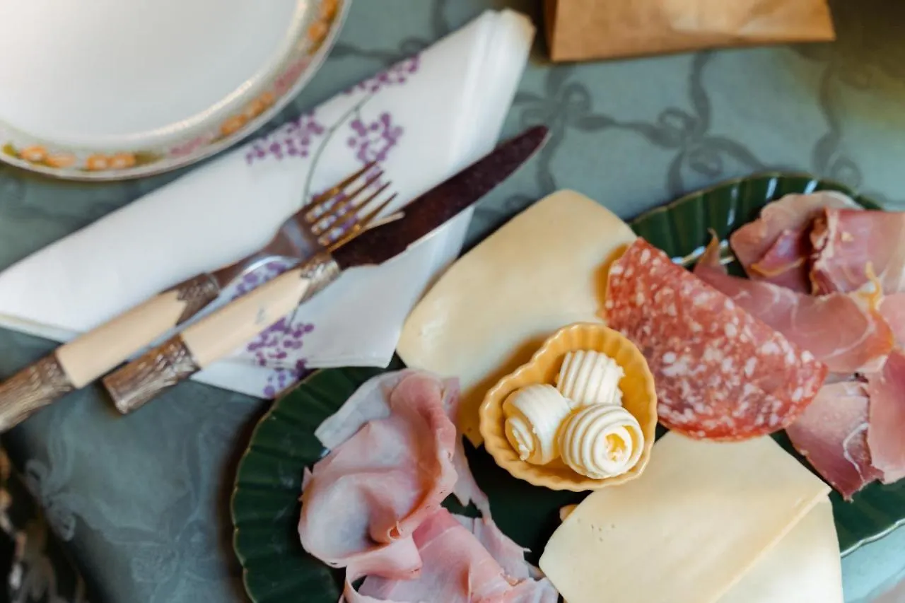 Hotel Palazzo Alexander Lucca 4*,  Italien