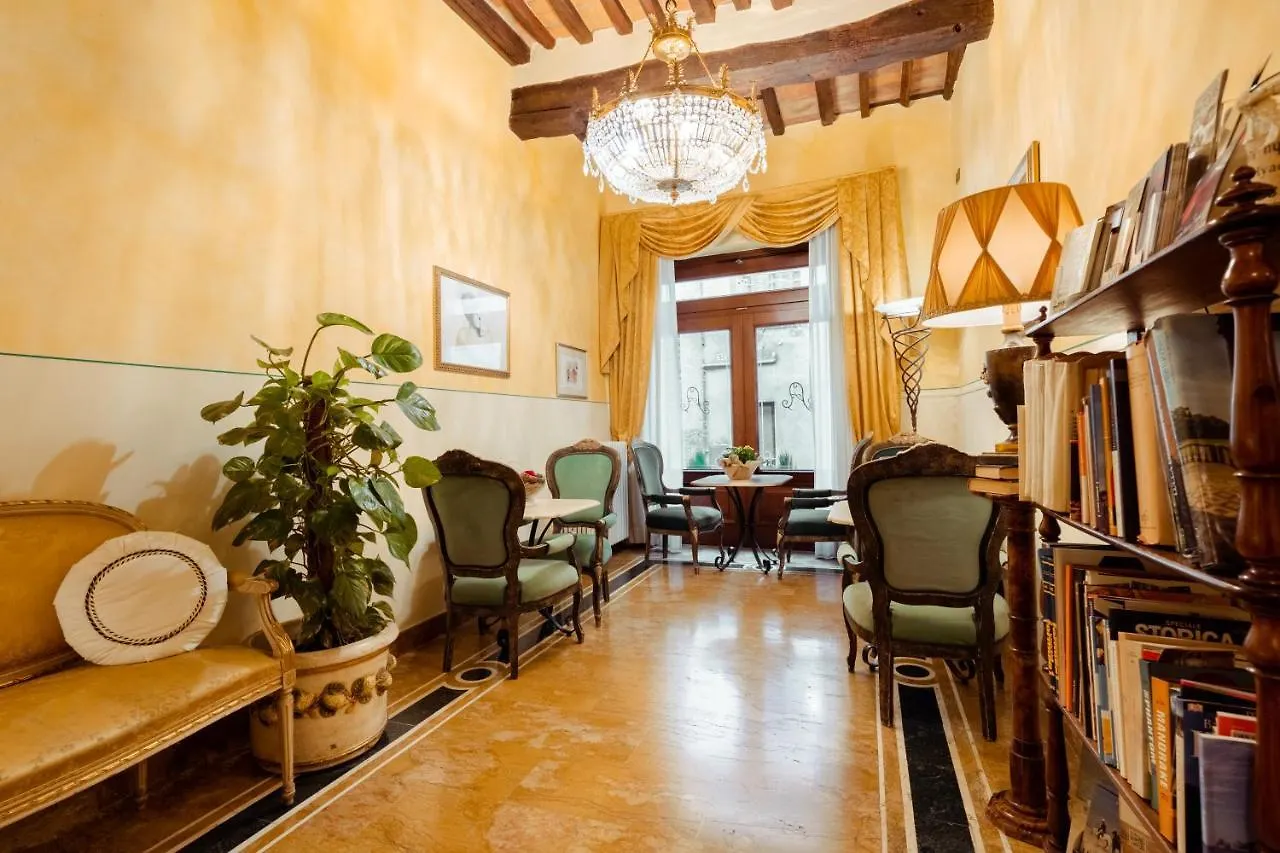 Hotel Palazzo Alexander Lucca