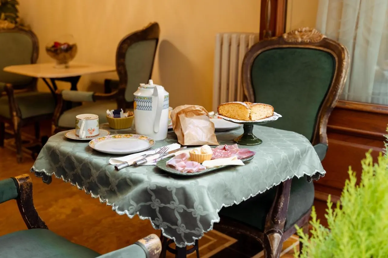 Hotel Palazzo Alexander Lucca